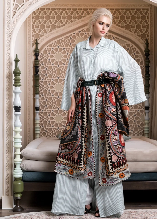 Chapan with embroidery 
